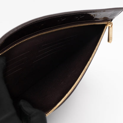 Louis-vuitton Pershing GM Rouge Fauviste Vernis Leather