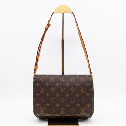 Musette Tango Monogram