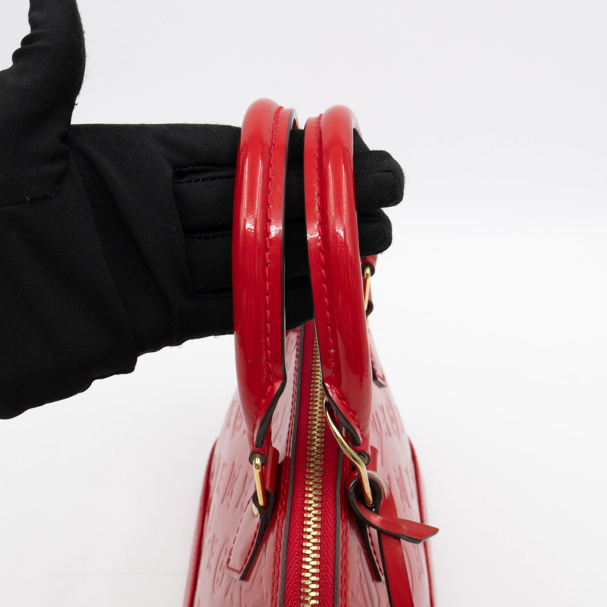 Louis-vuitton Alma BB Vernis Red