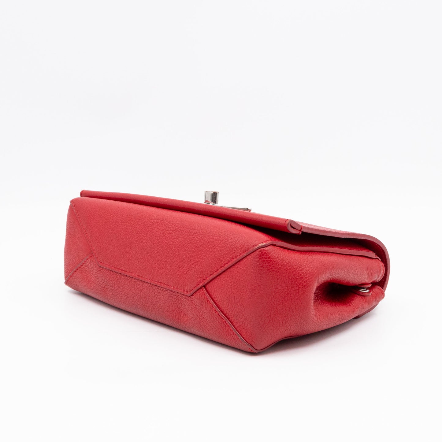 Louis-vuitton LockMe II BB Red Leather