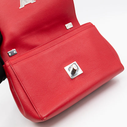 Louis-vuitton LockMe II BB Red Leather