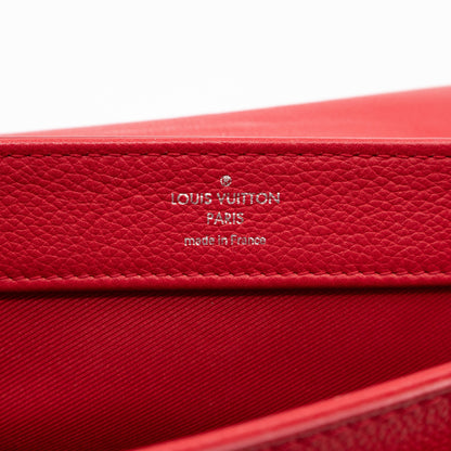 Louis-vuitton LockMe II BB Red Leather