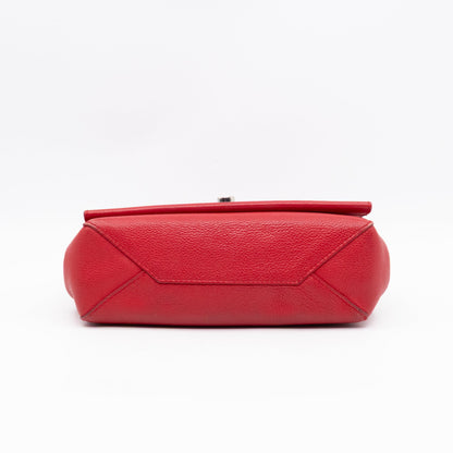 Louis-vuitton LockMe II BB Red Leather