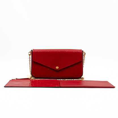 Pochette Felicie Vernis Red