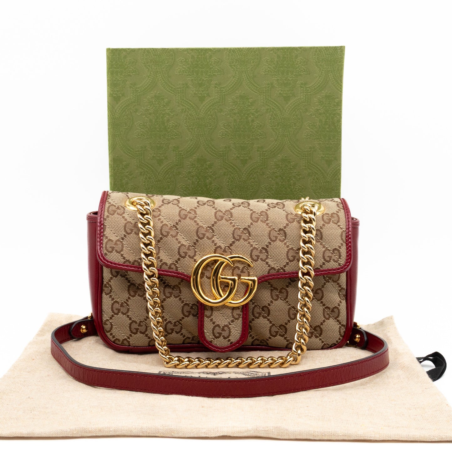 GG Marmont Small Flap Bag GG Supreme Canvas Red