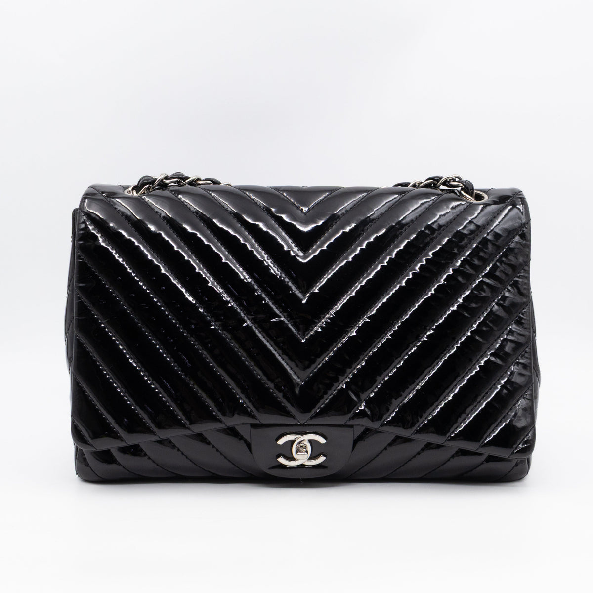 Classic Single Flap Maxi Black Chevron Patent Silver