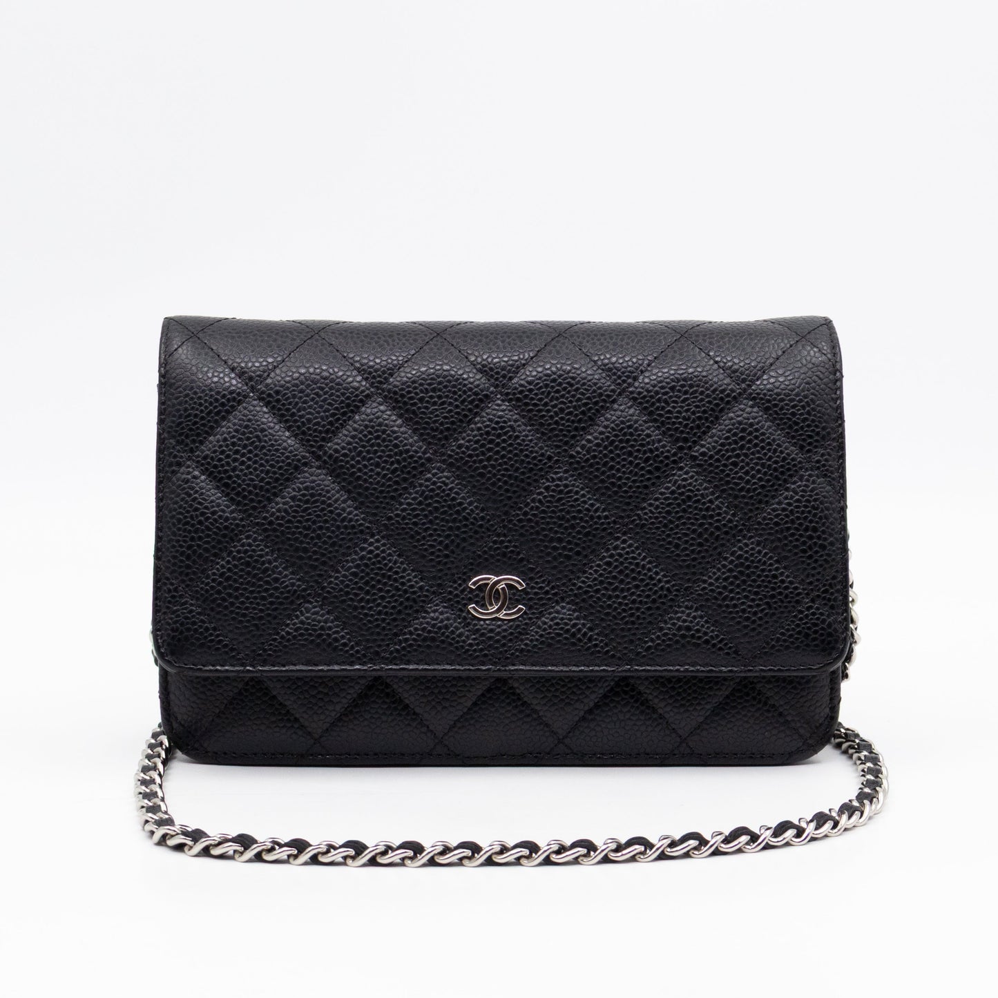Classic Wallet On Chain Black Caviar Silver