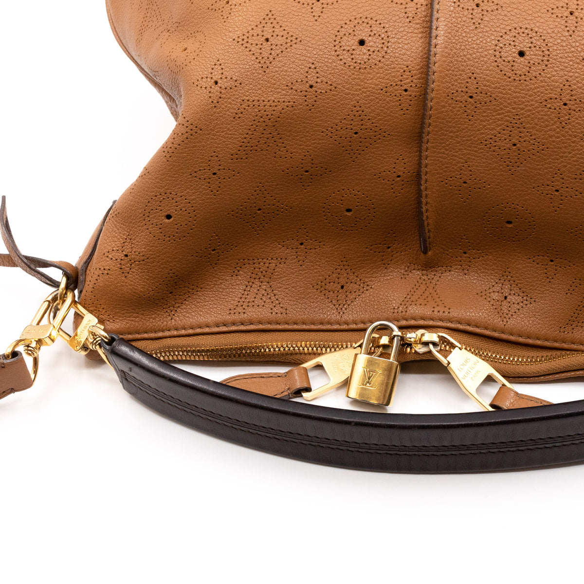 Louis-vuitton Selene PM Mahina Caramel Leather