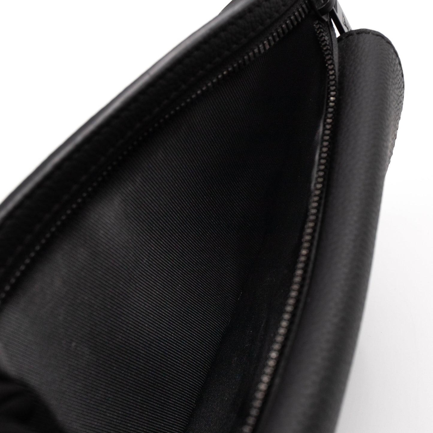 Louis-vuitton LV Aerogram Takeoff Sling Bag Black Leather