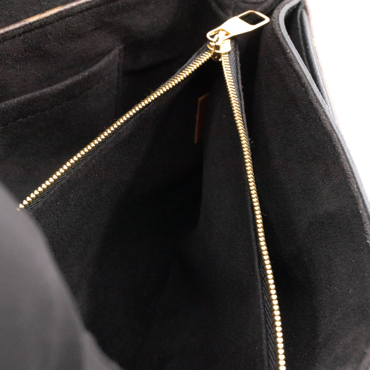 Louis-vuitton Pallas Chain Bag Monogram Black