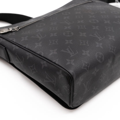 Louis-vuitton District MM Monogram Eclipse