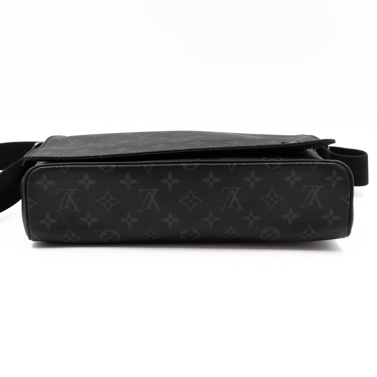 Louis-vuitton District MM Monogram Eclipse