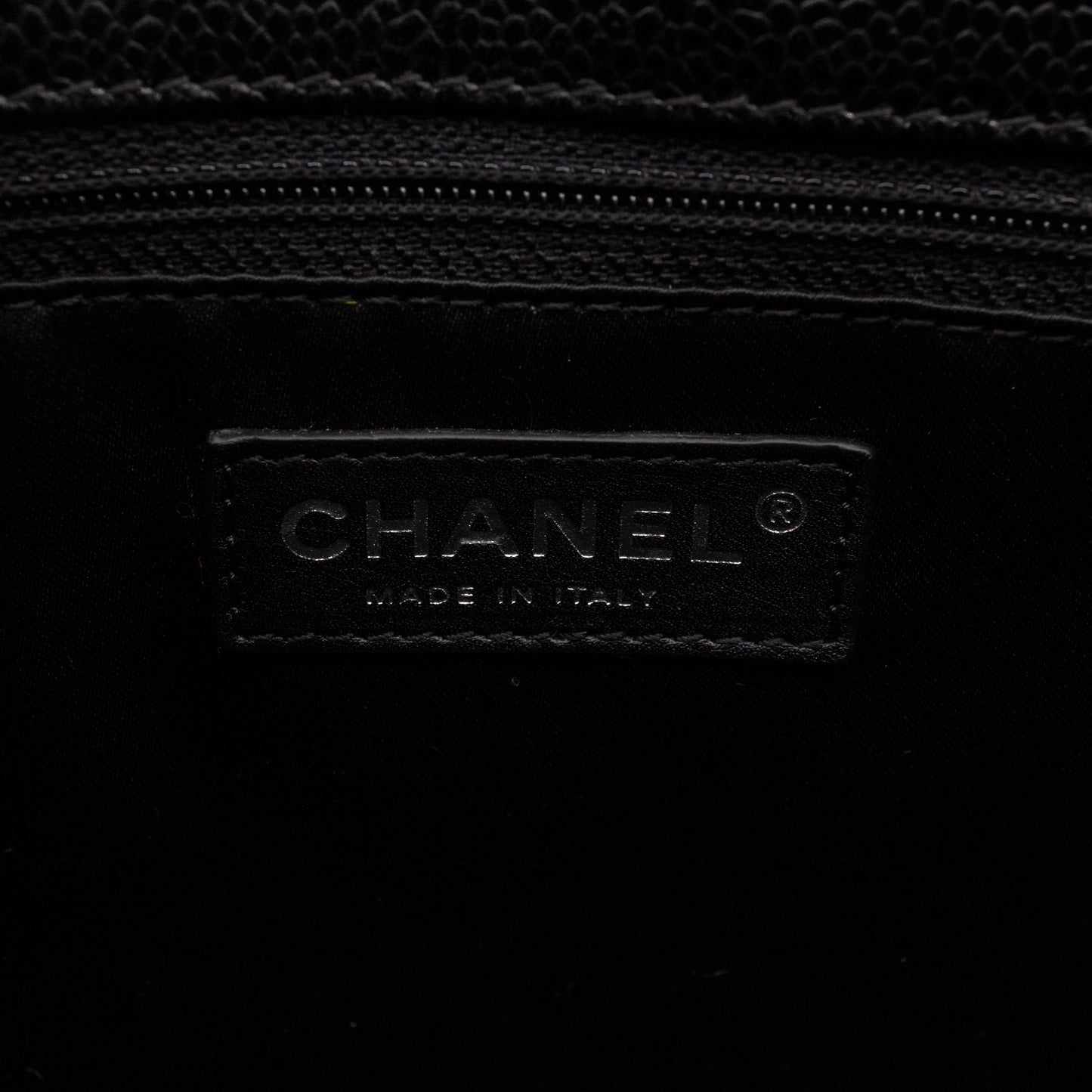 GST Grand Shopping Tote Black Caviar Silver