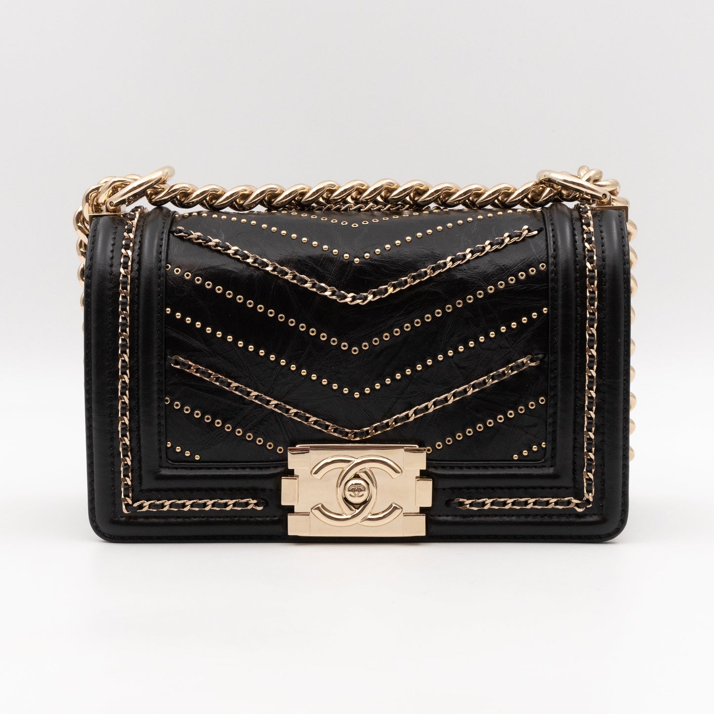 Boy Bag Small Chevron Chains Black Crumpled Calfskin
