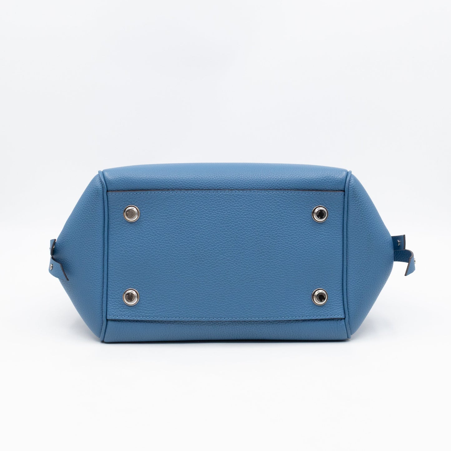 Louis-vuitton Milla PM Bleu Denim Veau Nuage Leather