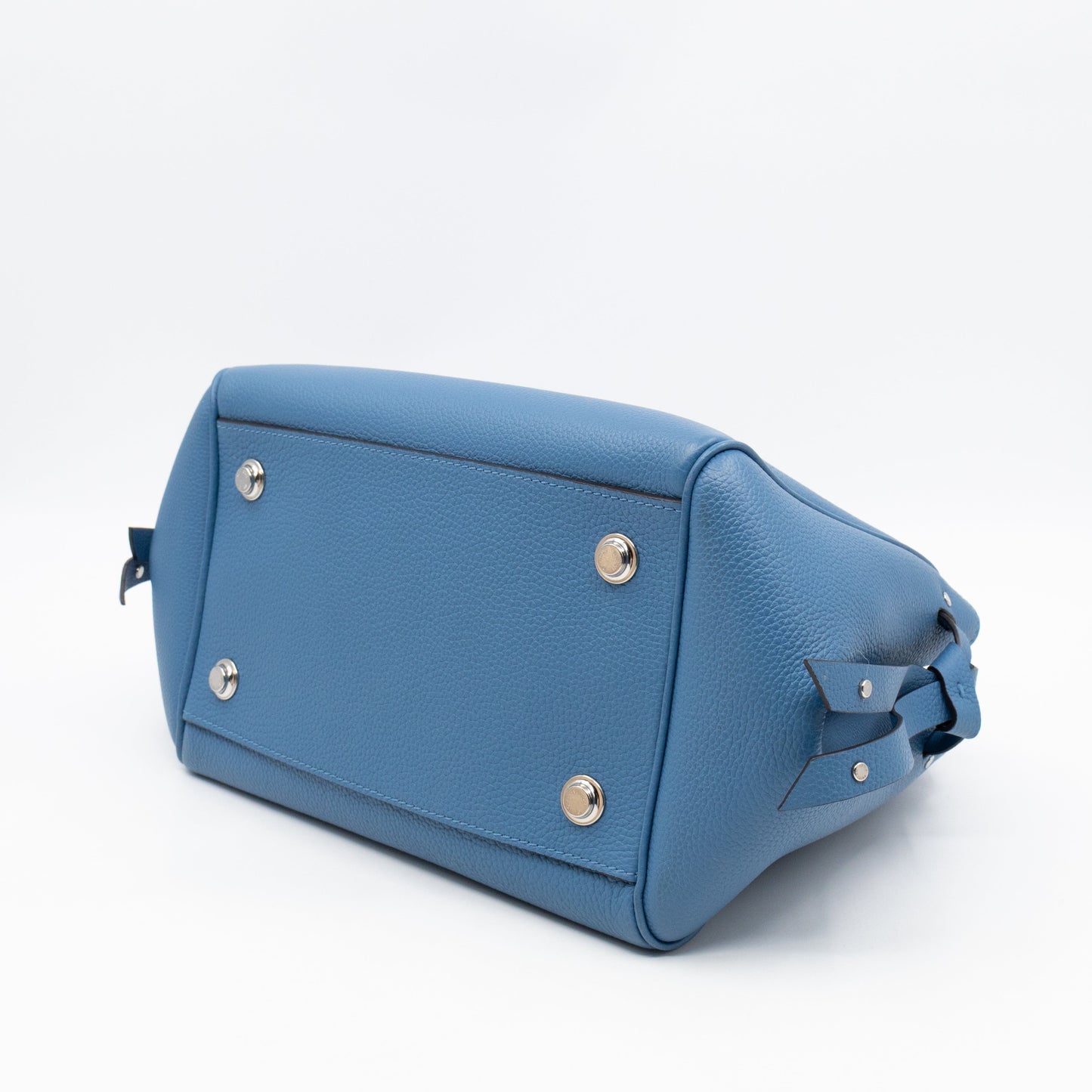 Louis-vuitton Milla PM Bleu Denim Veau Nuage Leather