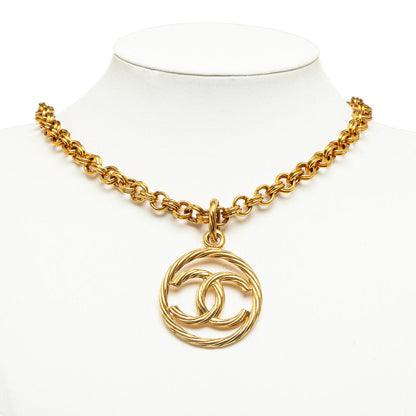 Chanel CC Chain Necklace  Metal Necklace in Good condition