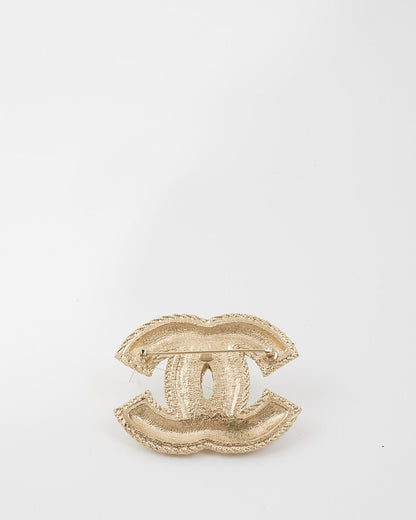 Chanel CC Gold Tone/White Brooche