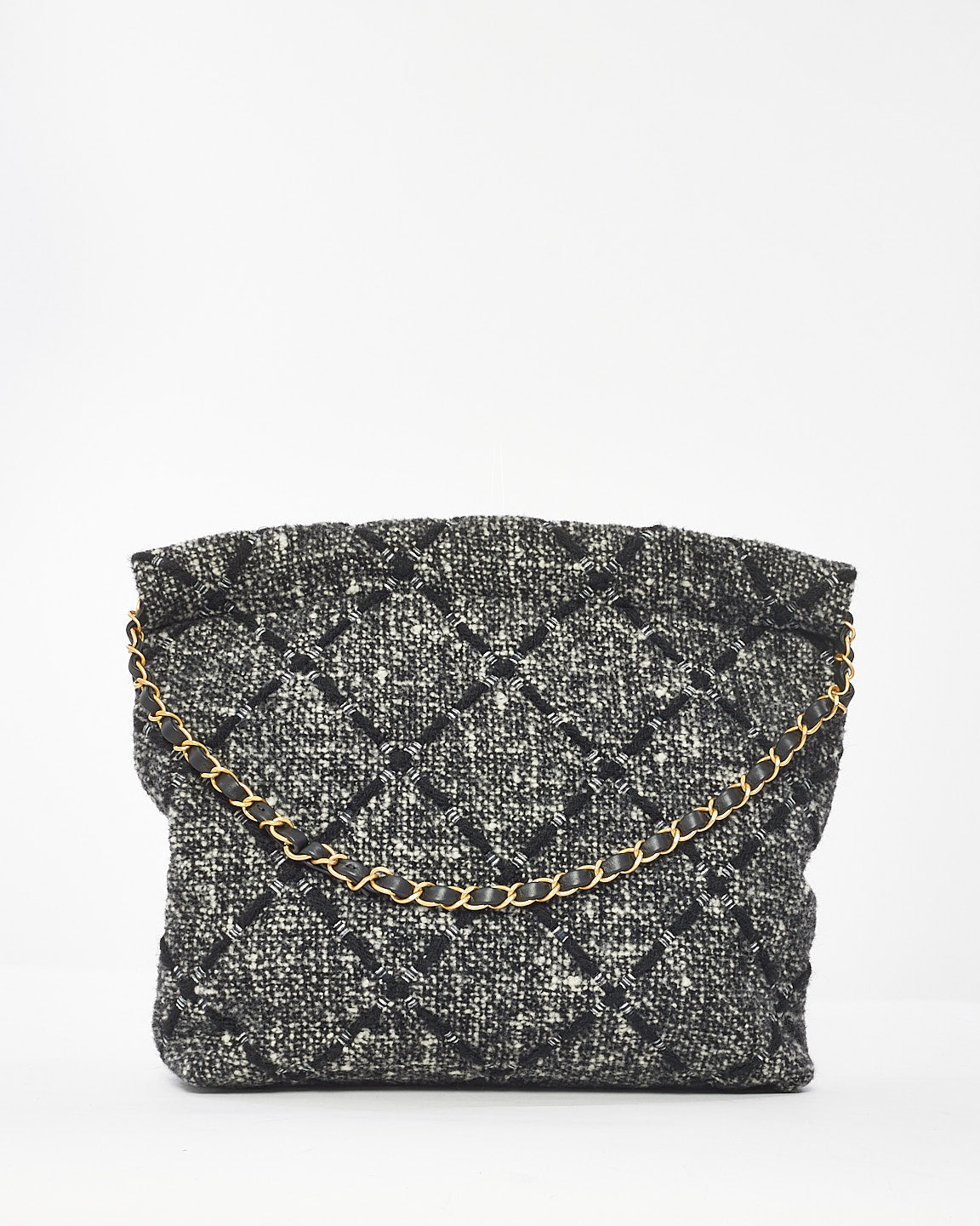 Chanel Black & Ecru Tweed Chanel 22 Bag