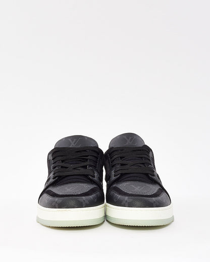 Louis Vuitton Men's Black Eclipse Monogram Canvas Trainer Sneakers - 8.5 MEN