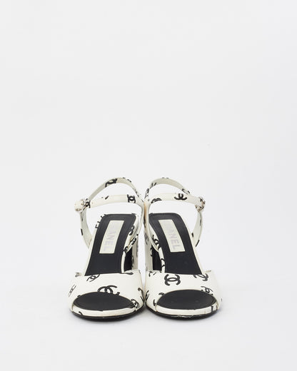 Chanel White & Black Leather CC Logo Block Heel - 37.5
