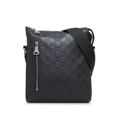 LOUIS VUITTON Damier Infini Discovery Messenger BB Crossbody Bag