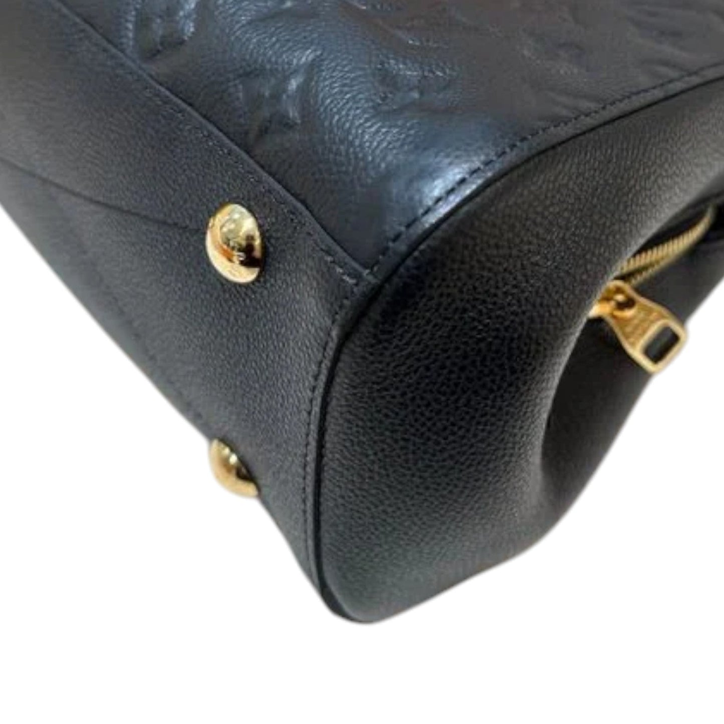 Louis-Vuitton Montaigne MM Empreinte Black GHW