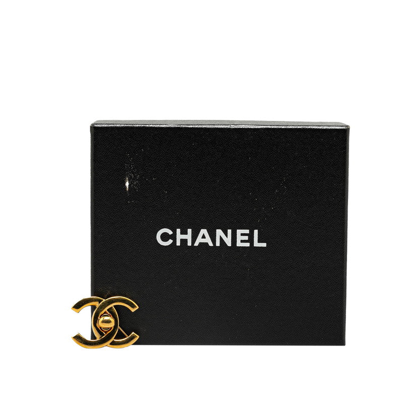 Chanel CC Turnlock Logo Brooch Metal Brooch in Good condition