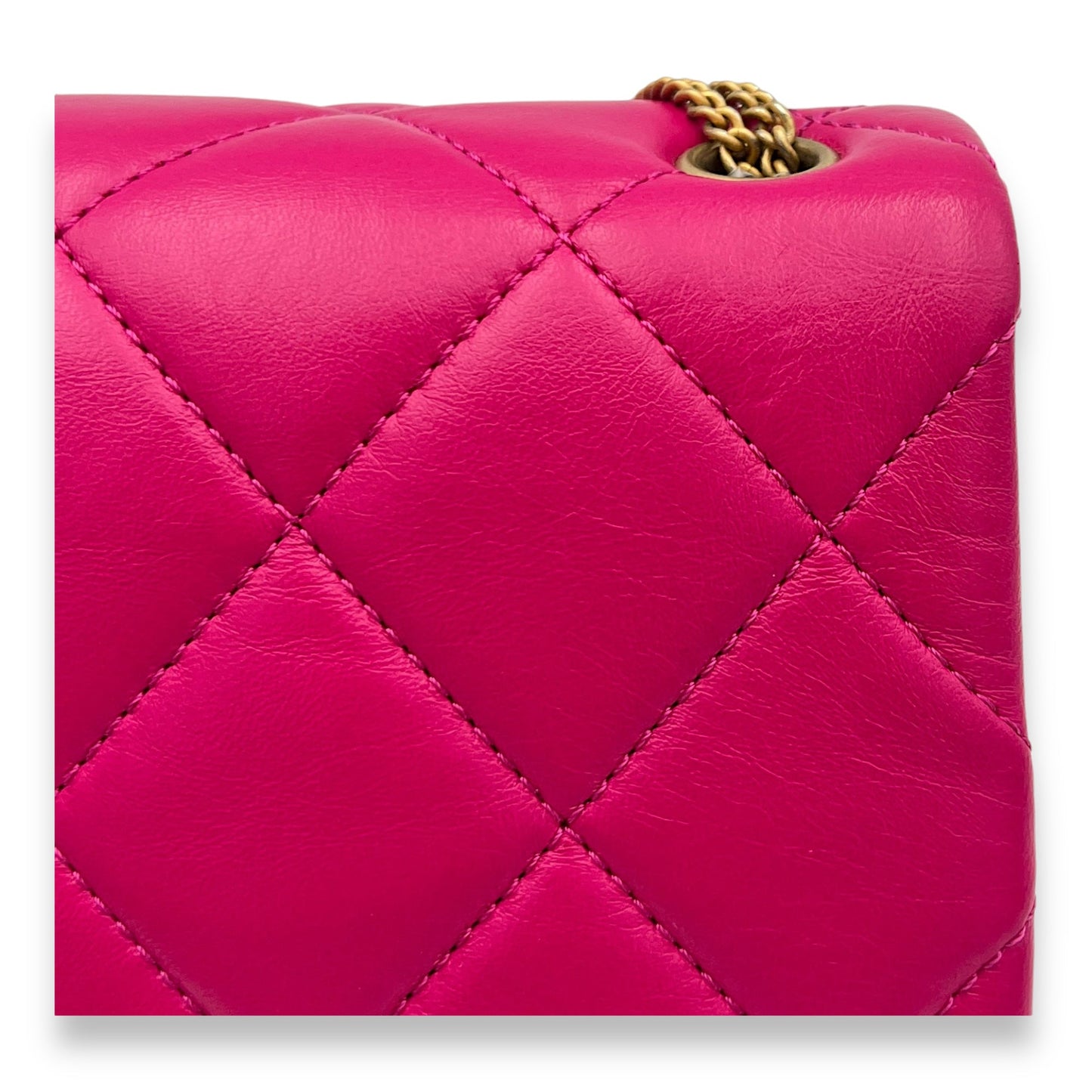 On and On Quilted Flap Pink Shoulder Bag in Lambskin, Gold hardware