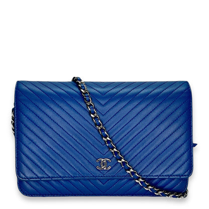 Classic Chevron Blue Wallet on Chain in Lambskin, Silver hardware