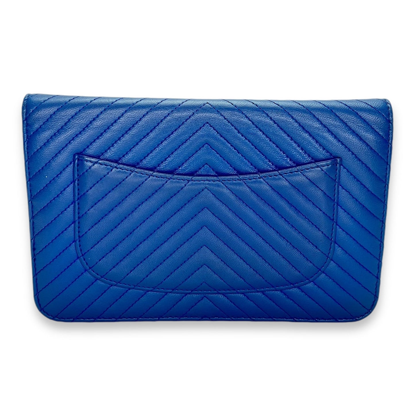 Classic Chevron Blue Wallet on Chain in Lambskin, Silver hardware