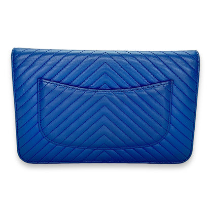 Classic Chevron Blue Wallet on Chain in Lambskin, Silver hardware