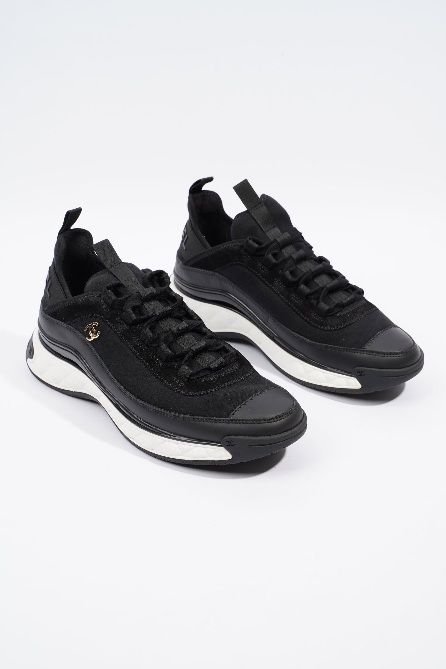 Chanel CC Logo Sneaker Black   White Nylon EU 41 UK 7