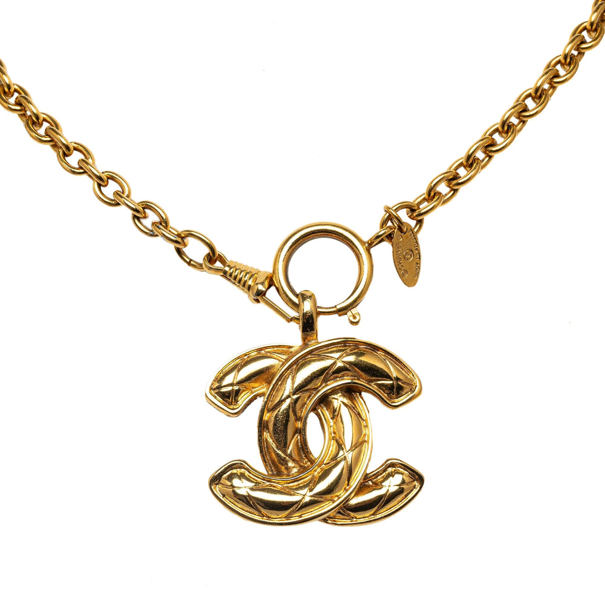 CHANEL CC Pendant Necklace Costume Necklace