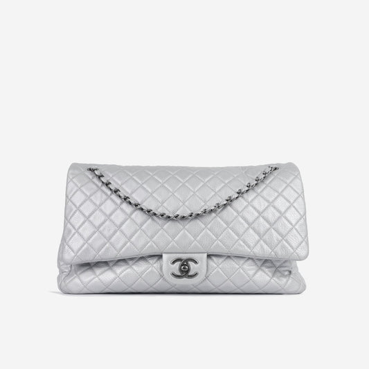 Chanel - XXL Airline Flap - Metallic Silver RHW - 2016/17 -