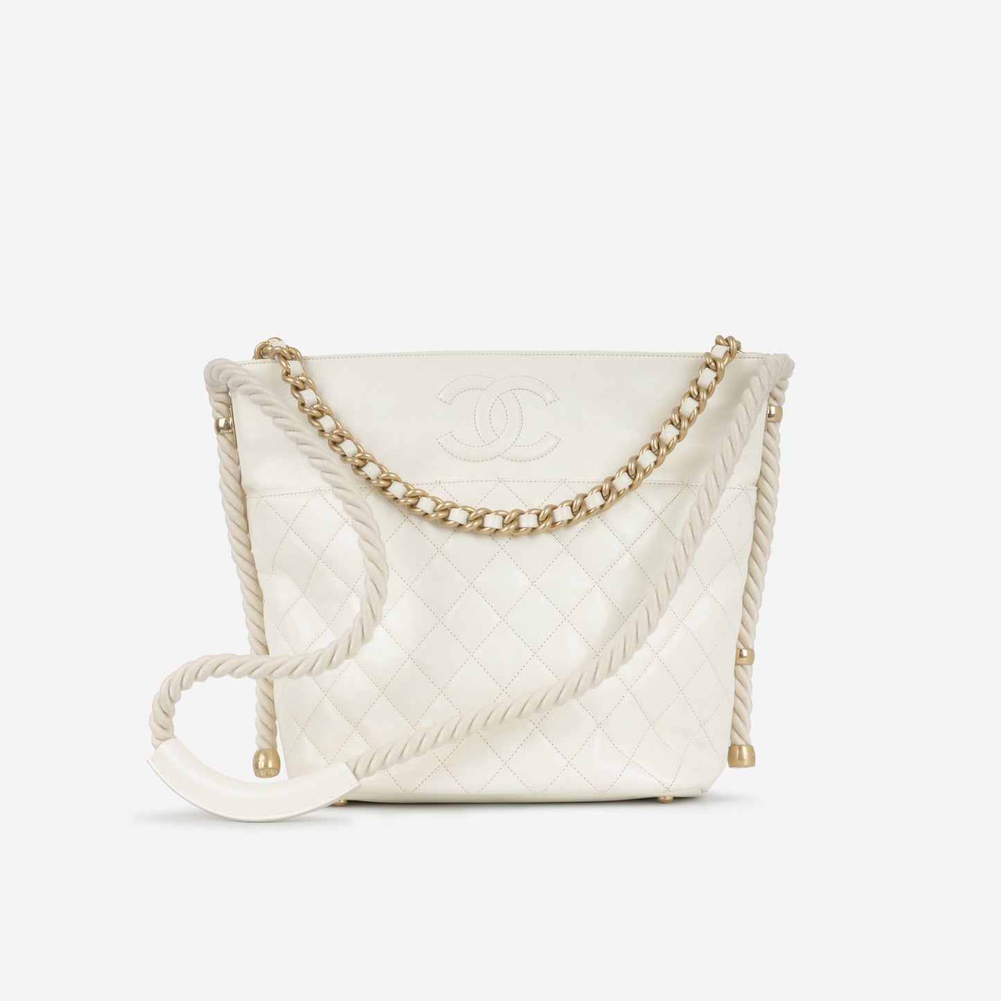 Chanel Chanel - En Vogue Large Hobo Bag - White Aged Calfskin Leather GHW -