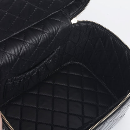 Chanel Chanel - Medium Vanity Case - Black Patent CGHW -