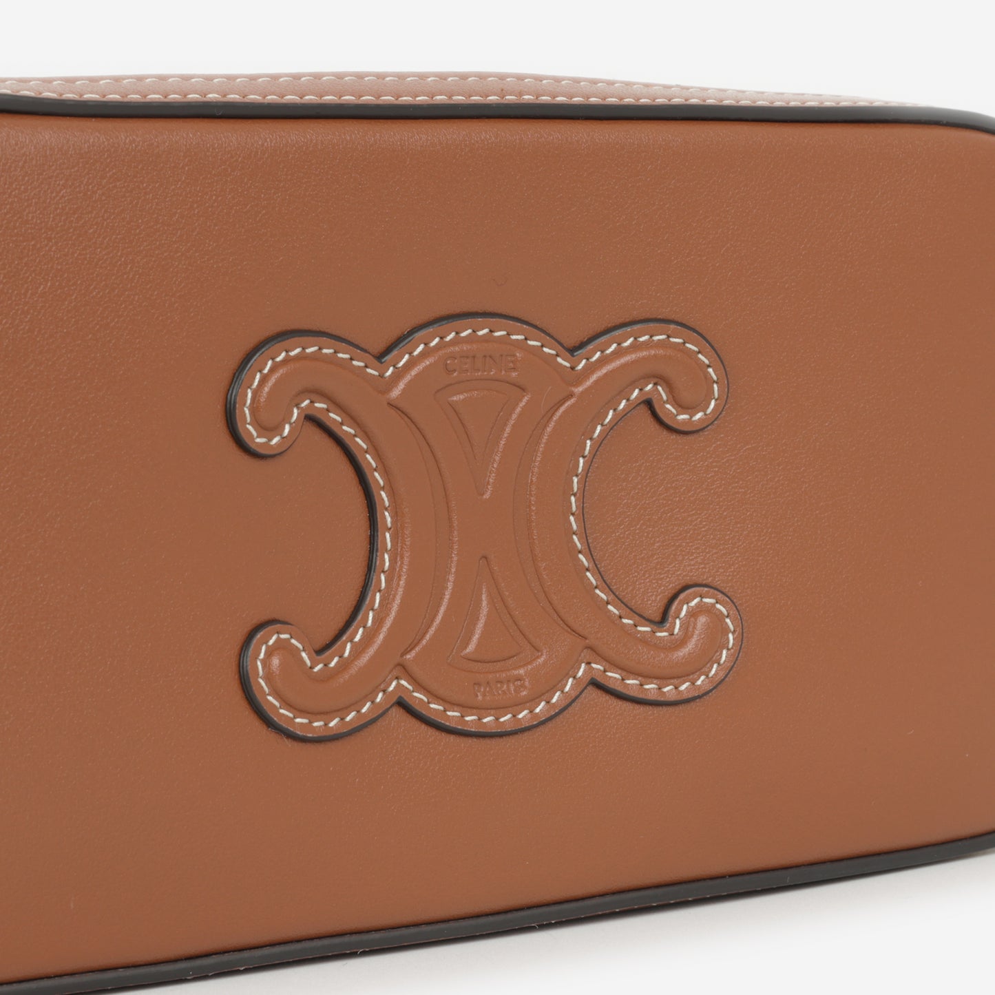 Celine - Mini Cuir Triomphe Camera Bag - Tan Smooth Calfskin GHW - Un