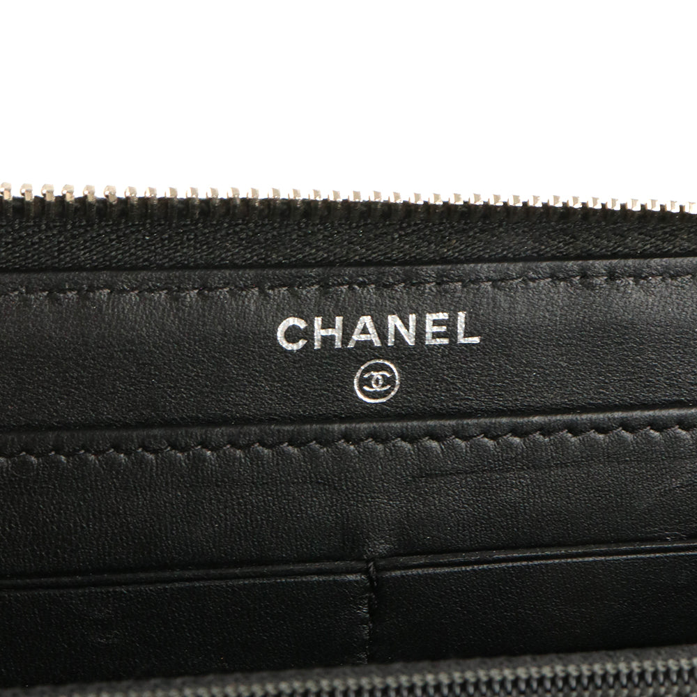 CHANEL Purses, wallets & cases