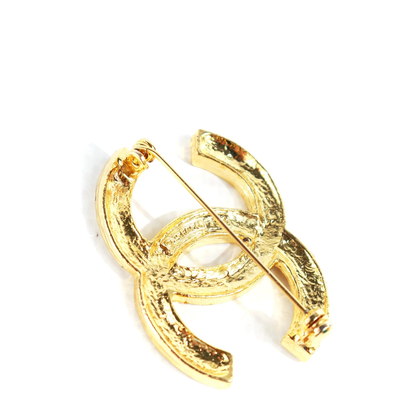 CHANEL Pins & brooches CC