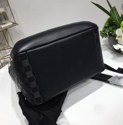 LV Avenue Backpack Damier Infini Leather Onyx