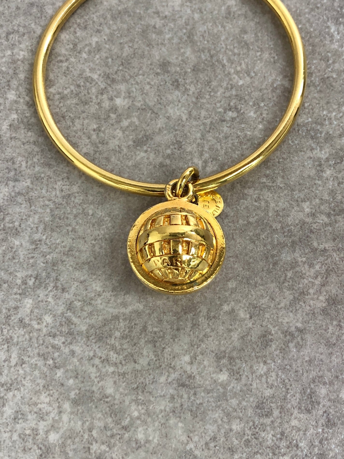 CELINE Charm Bracelet Gold Vintage 4utjv3