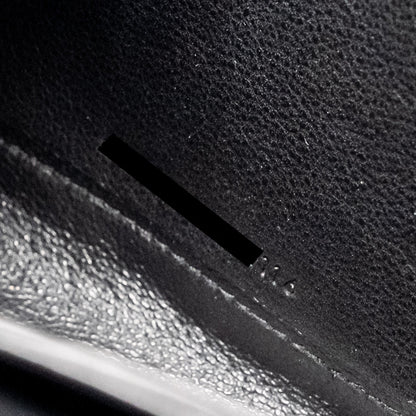 SAINT LAURENT / YSL Classic Chain Wallet Croc-Embossed Calfskin Black SHW