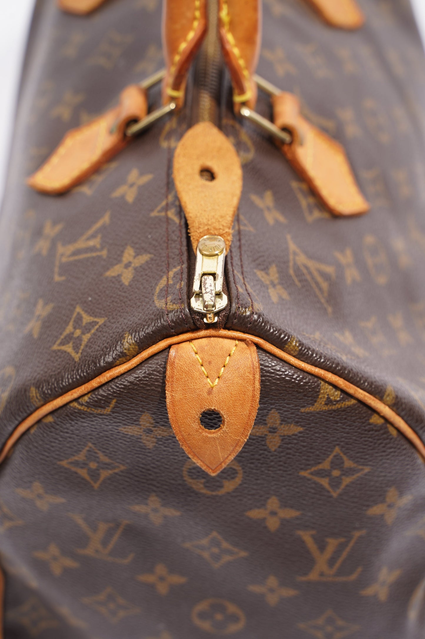 Louis Vuitton Speedy Monogram Canvas 35