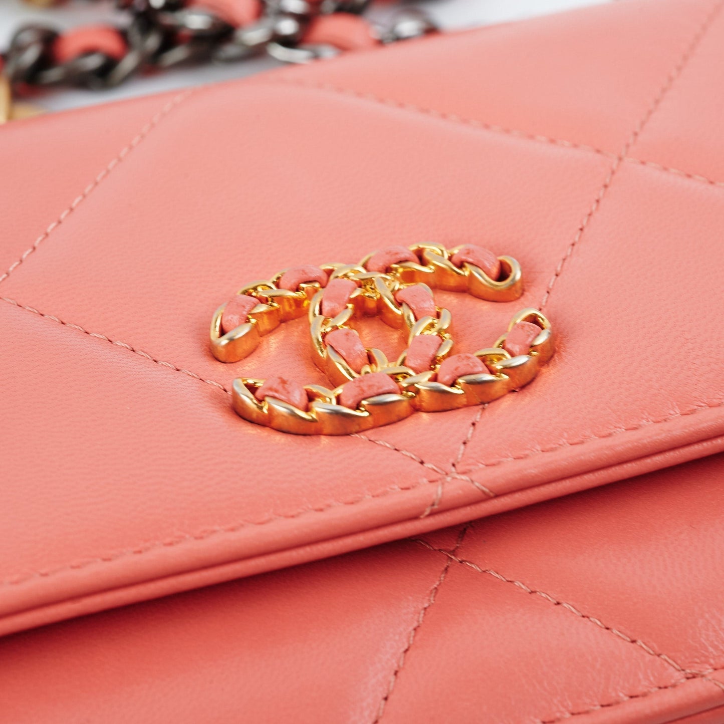 Chanel Wallet on Chain WOC 19 Coral