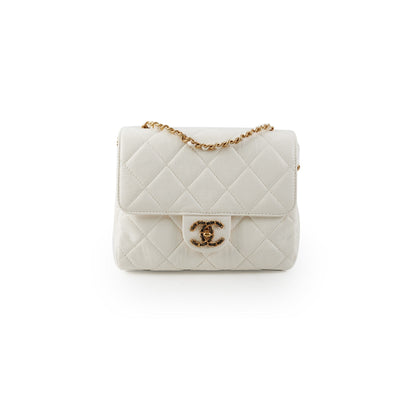 Chanel Seasonal Flap Lambskin White