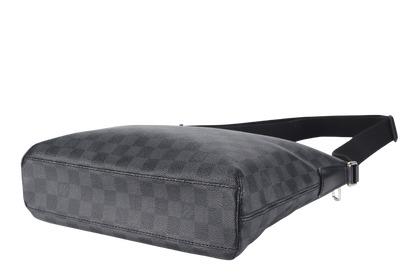 LOUIS VUITTON MICK MM MESSENGER BAG (N41106) DAMIER GRAPHITE SILVER HARDWARE WITH DUST COVER
