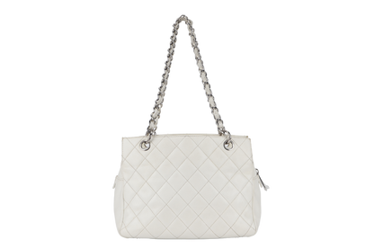 CHANEL PST WHITE (1044xxxx) CAVIAR LEATHER SILVER HARDWARE WITH DUST COVER