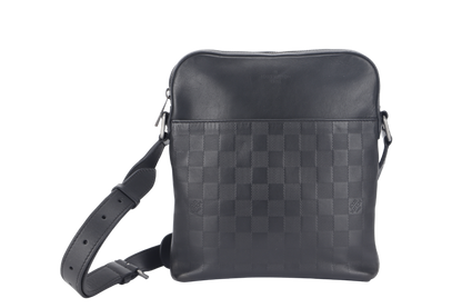LOUIS VUITTON INFINI DISTRICT (N23355) BLACK DAMIER SILVER HARDWARE CROSSBODY WITH DUST COVER