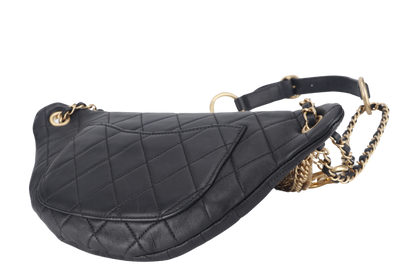 CHANEL 19A ALL ABOUT CHAINS (2830xxxx) BLACK LEATHER BUMBAG WITH  AND DUST COVER